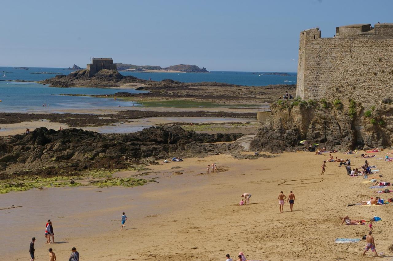 Gite Bambou Saint-Lunaire Exteriér fotografie